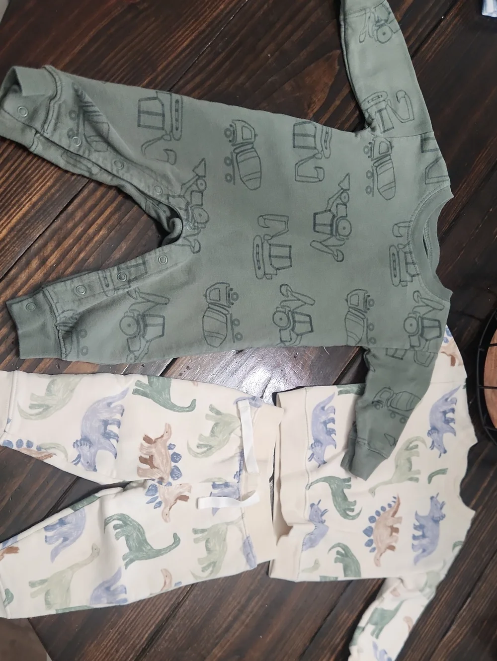 Carters two piece